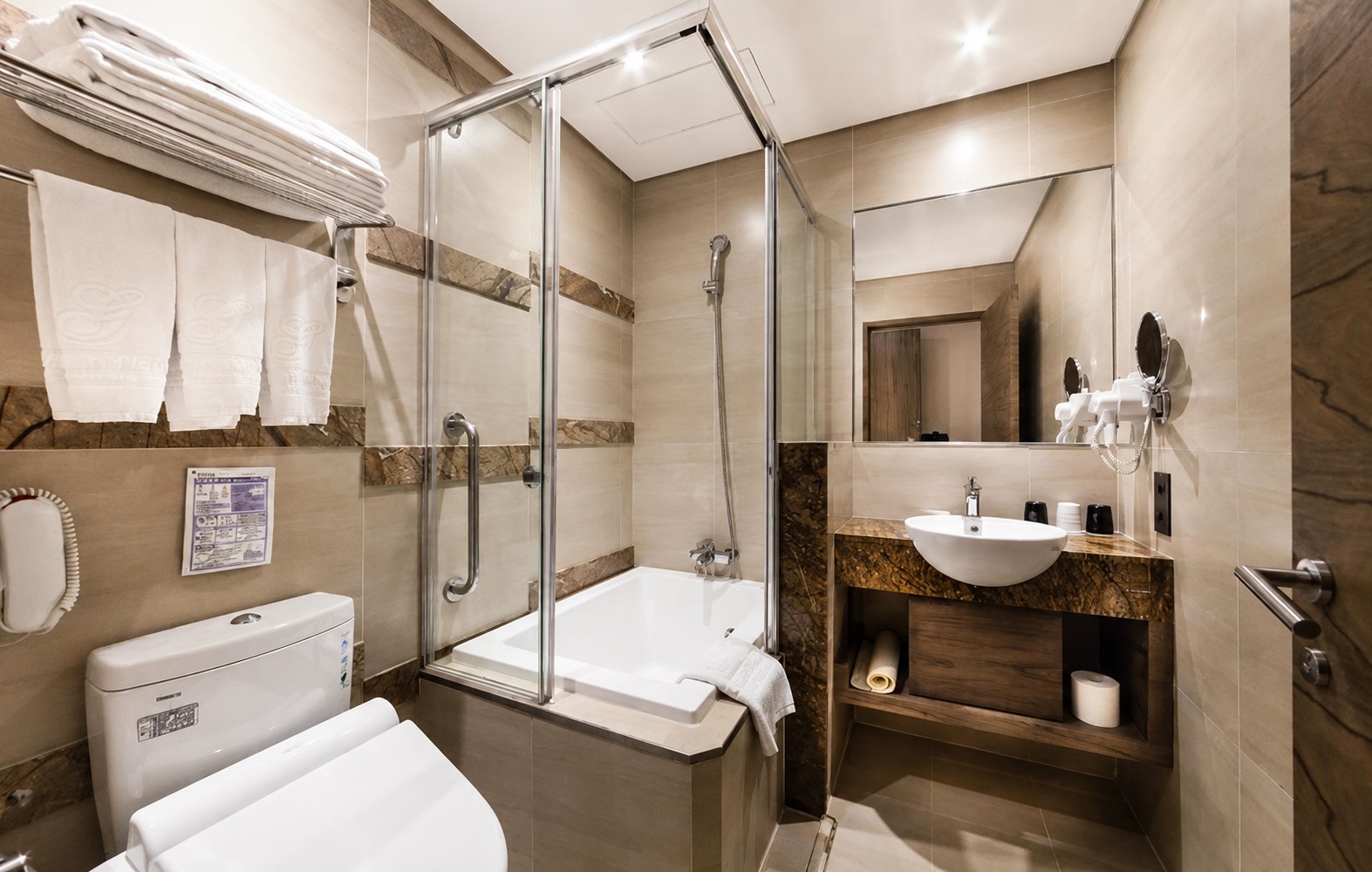 Deluxe Triple Room 第 6 張照片
